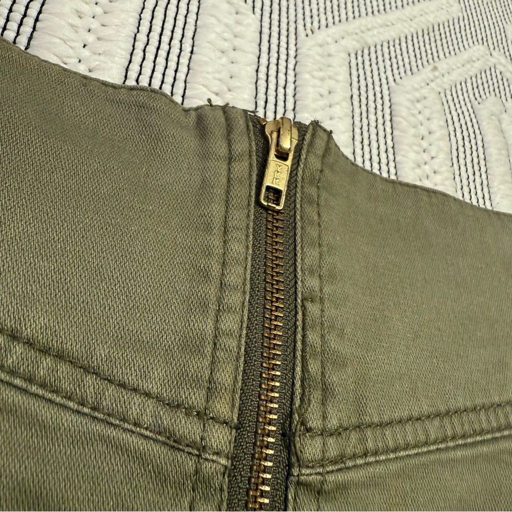 H&M Army Green Jean Mini Skirt, High Waist, Gold Zipper Details + Pockets, 12 - Picture 6 of 14